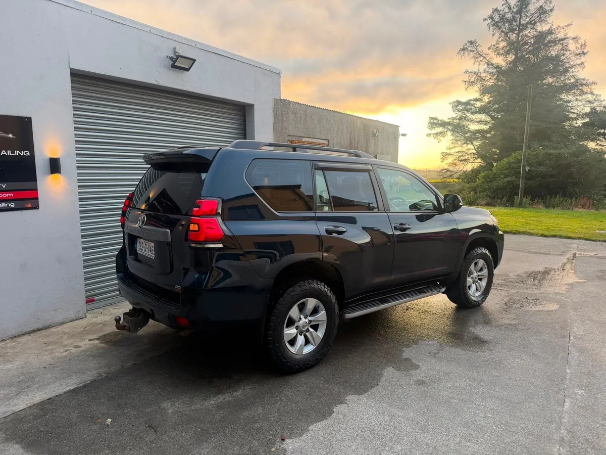 Toyota Landcruiser - Image 3