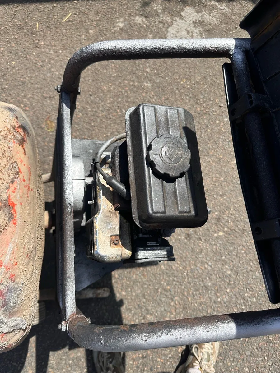 Petrol mixer - Image 4