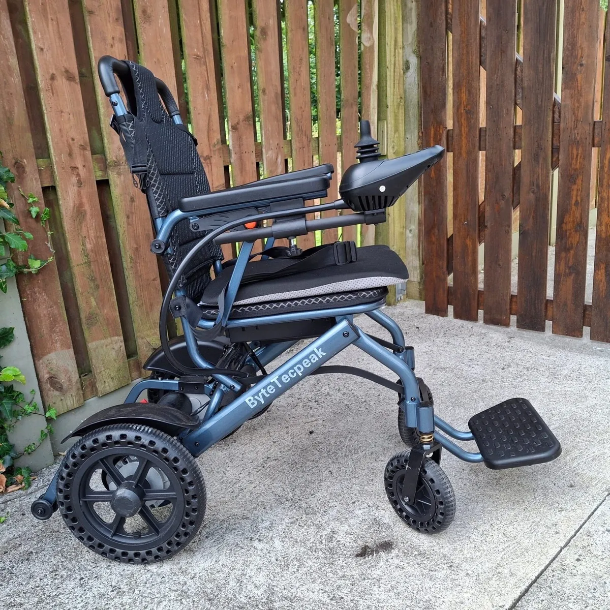 ELECTRIC WHEELCHAIR - Image 1