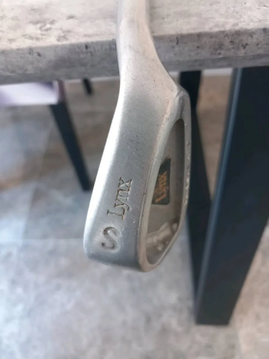 Lynx Golf sand wedge. Right handed club. - Image 1
