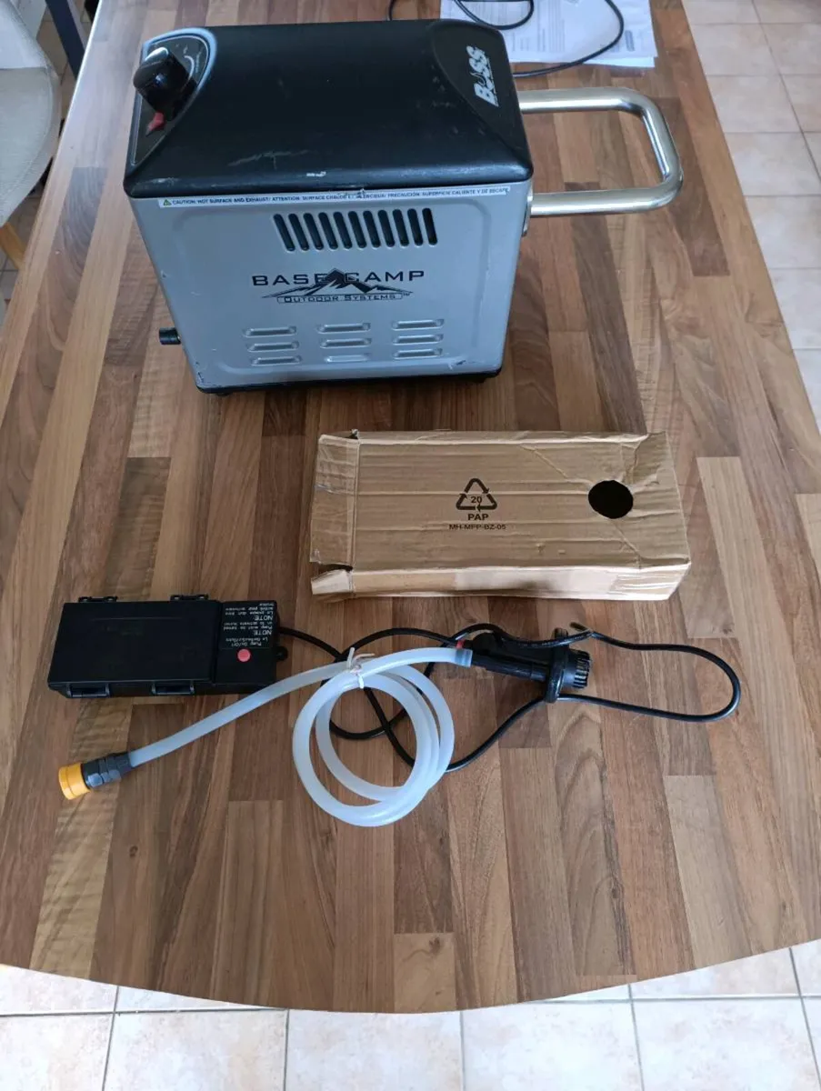 Hot water Gas Heater By Mr Heater...New - Image 4