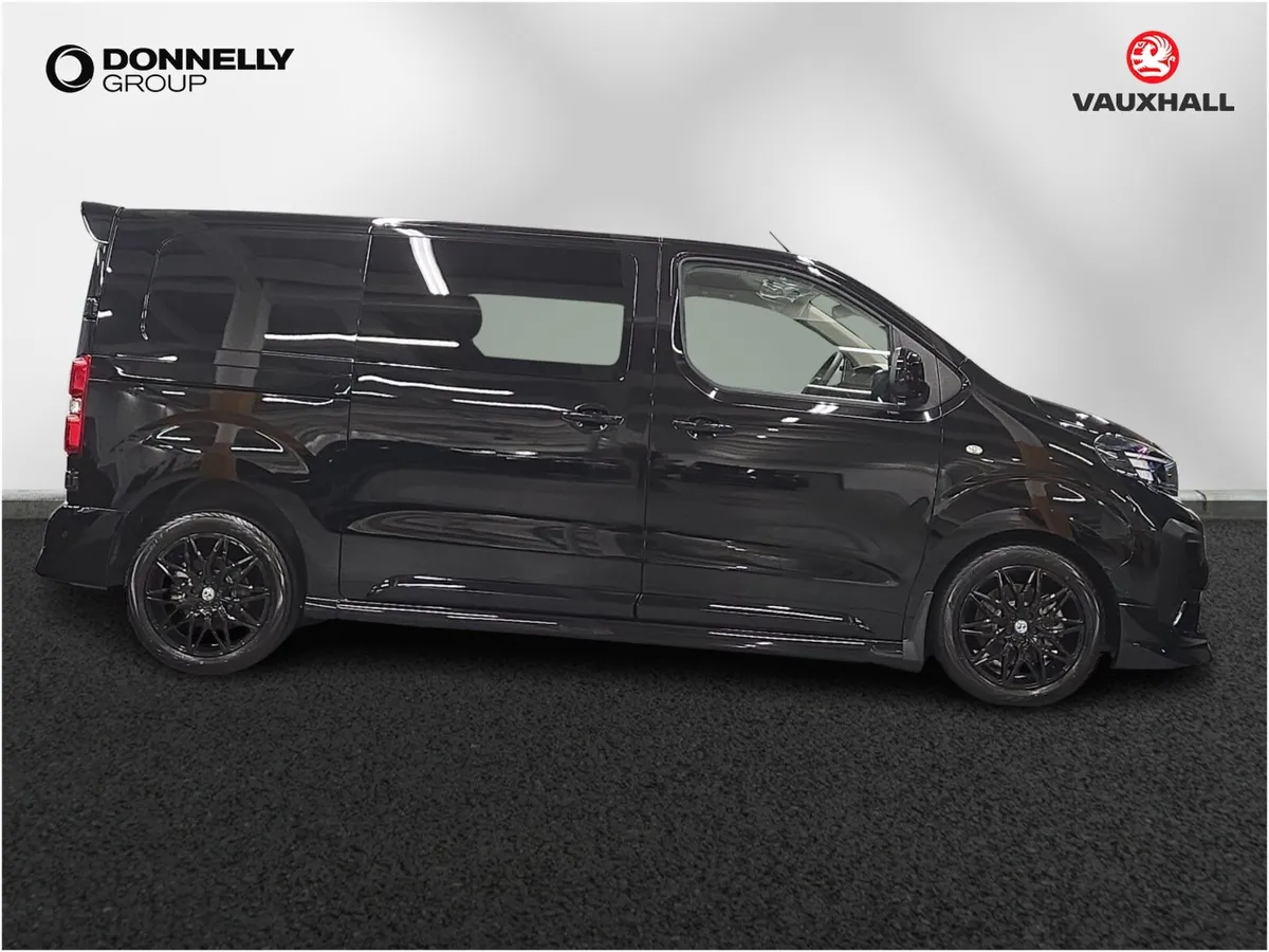 Vauxhall Vivaro M Diesel Special Edition GS - Image 3