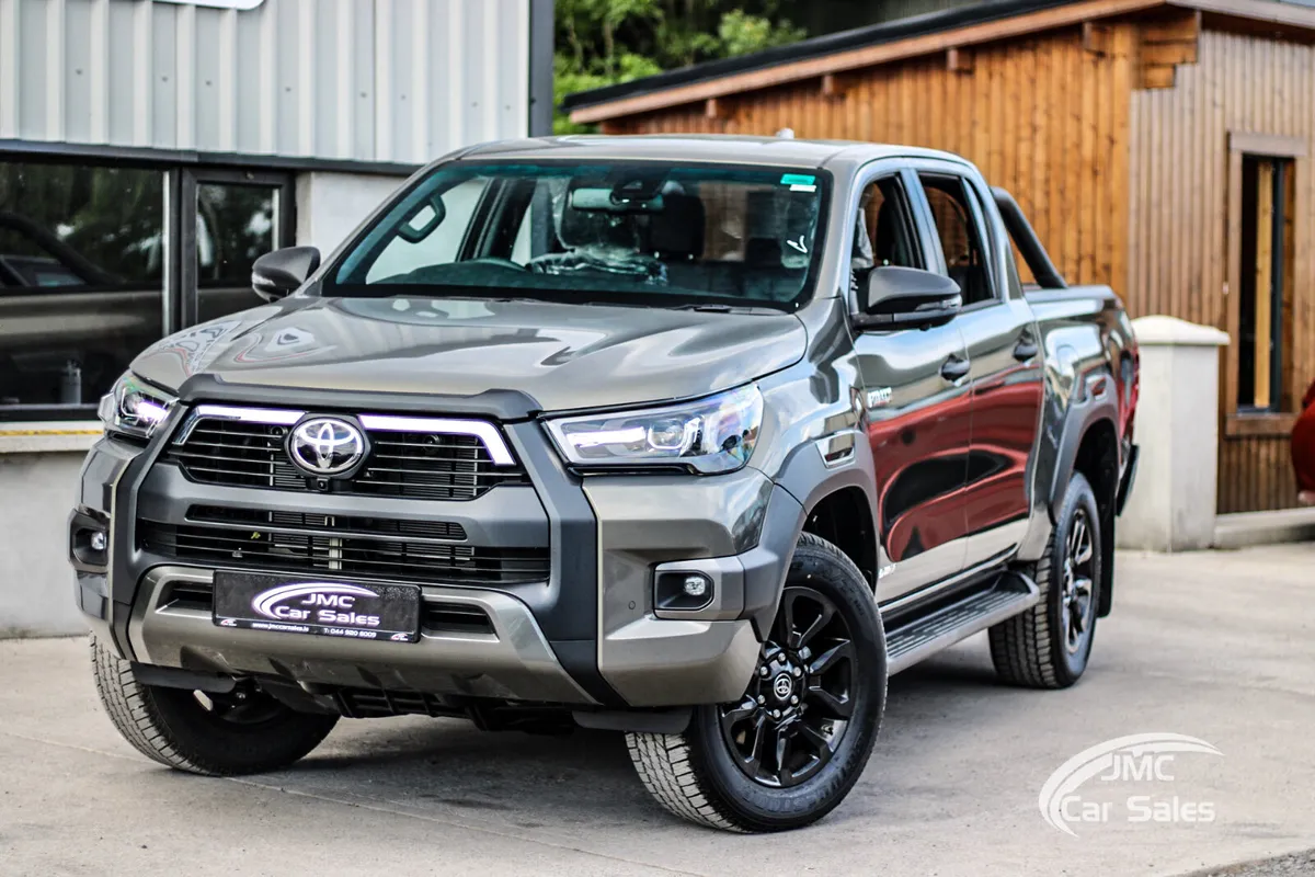 2026 TOYOTA HILUX INVINCIBLE X - Image 1