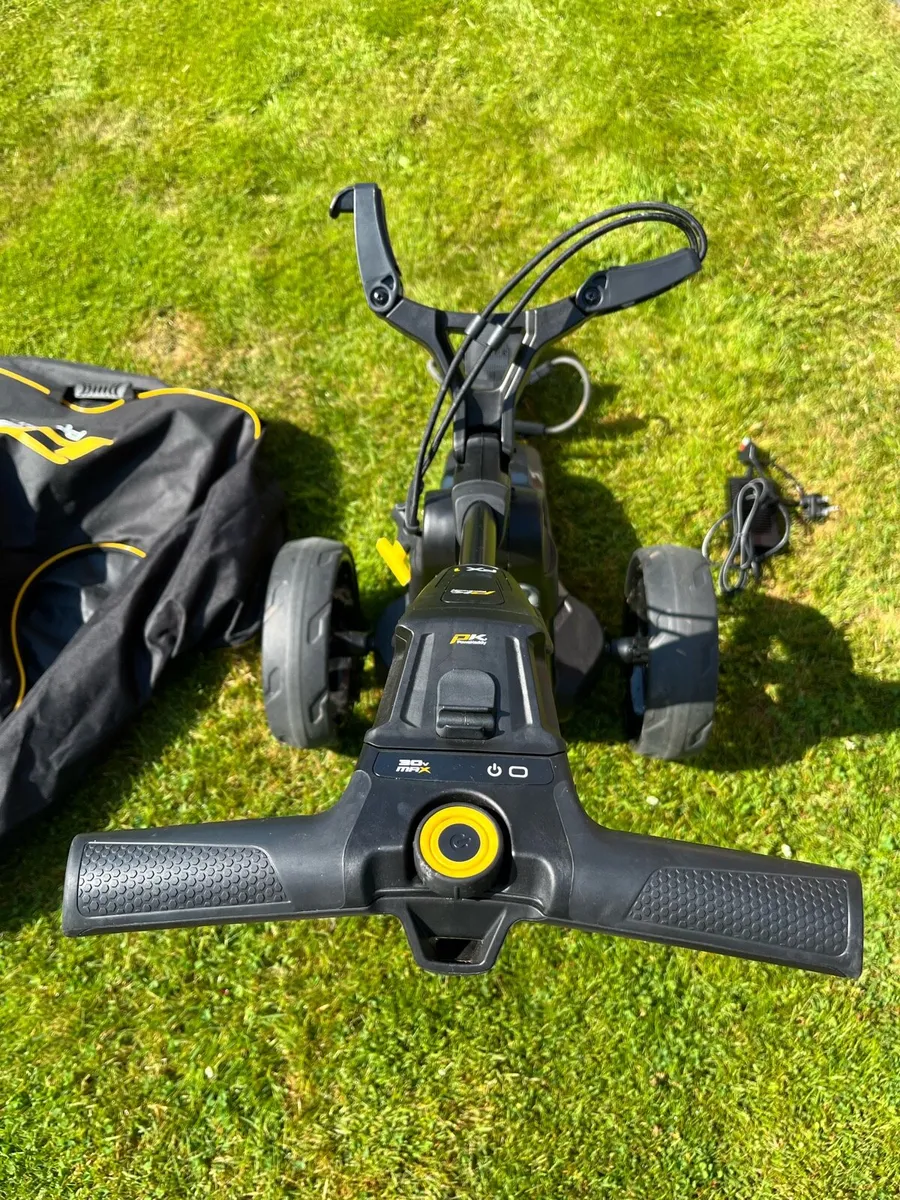 Powakaddy FX1 2025 Golf Trolley - Image 4
