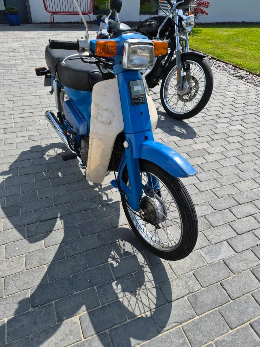 Honda cub 70 - Image 4