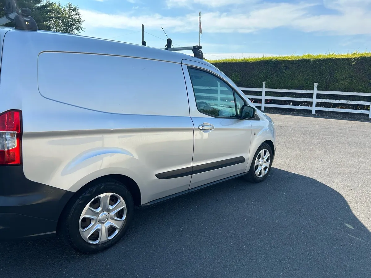 2018 ford transit courier new cvrt - Image 2