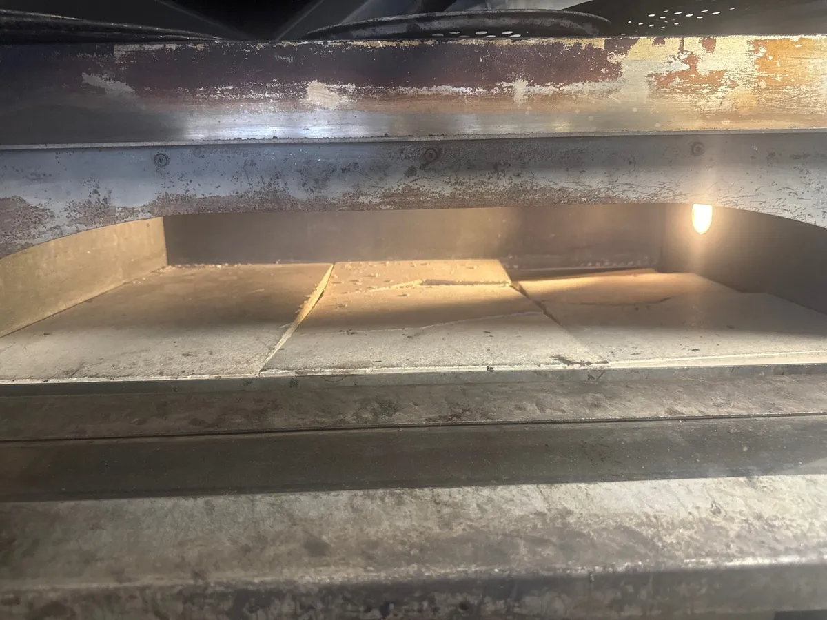 Pizza oven - Image 2
