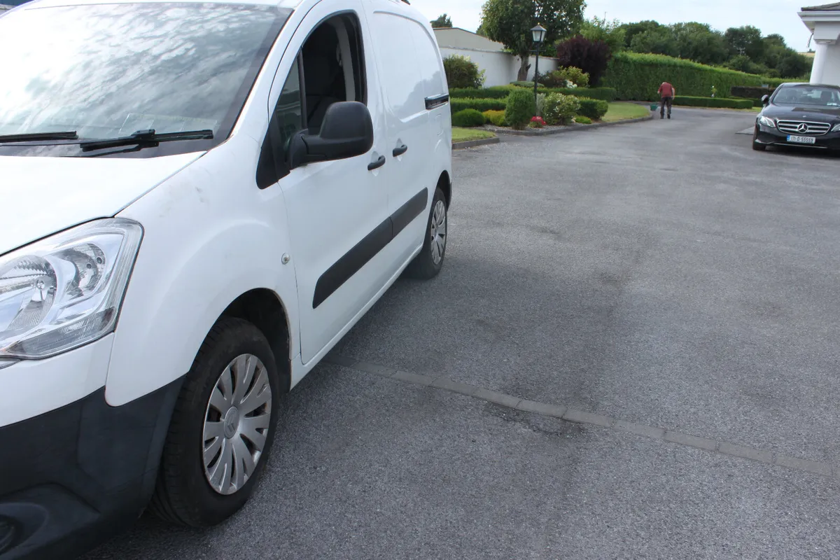 Citroen Berlingo 1.6, 2015 - Image 3