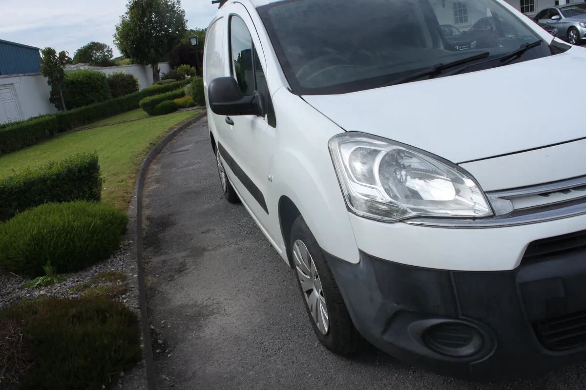 Citroen Berlingo 1.6, 2015 - Image 4