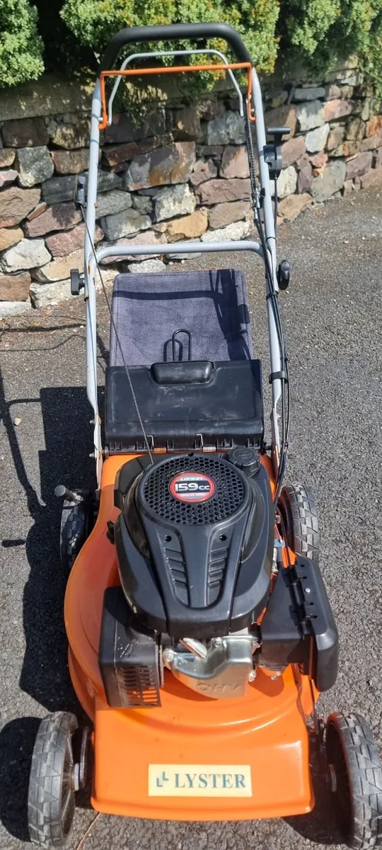 Lawnmower,19inch cut, Self-propelled. - Image 3