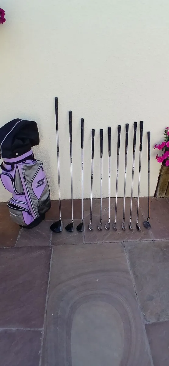 Ladies golf clubs - Image 1