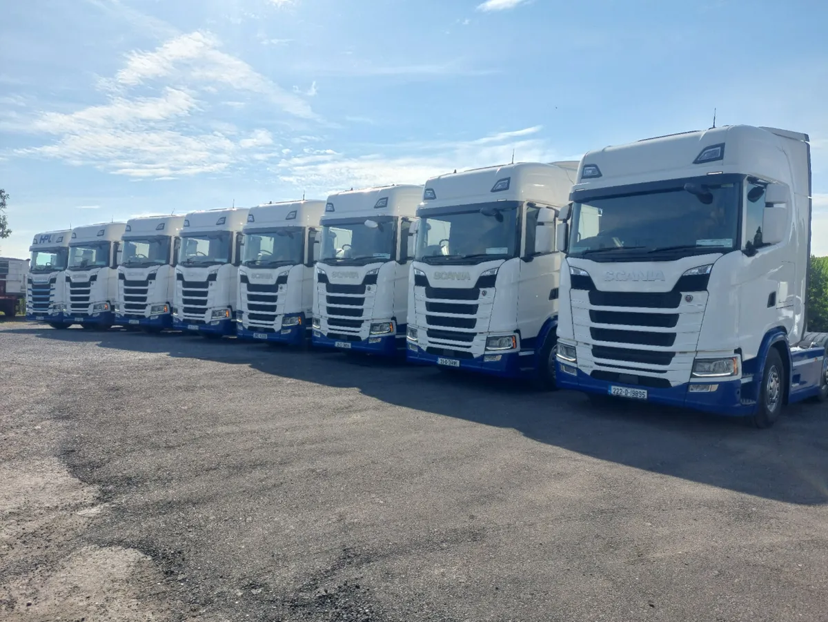 2022 SCANIA 500S X20 - Image 4