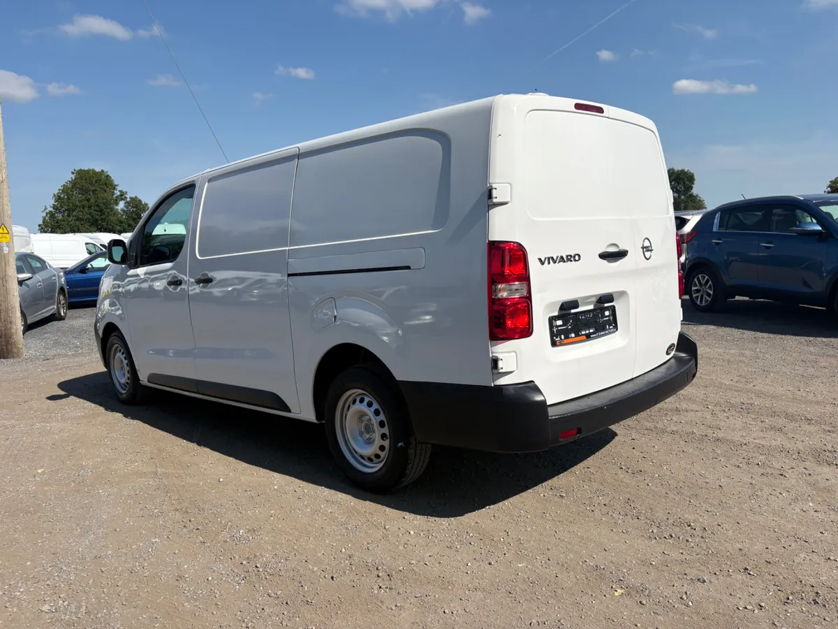 Opel Vivaro - Image 2