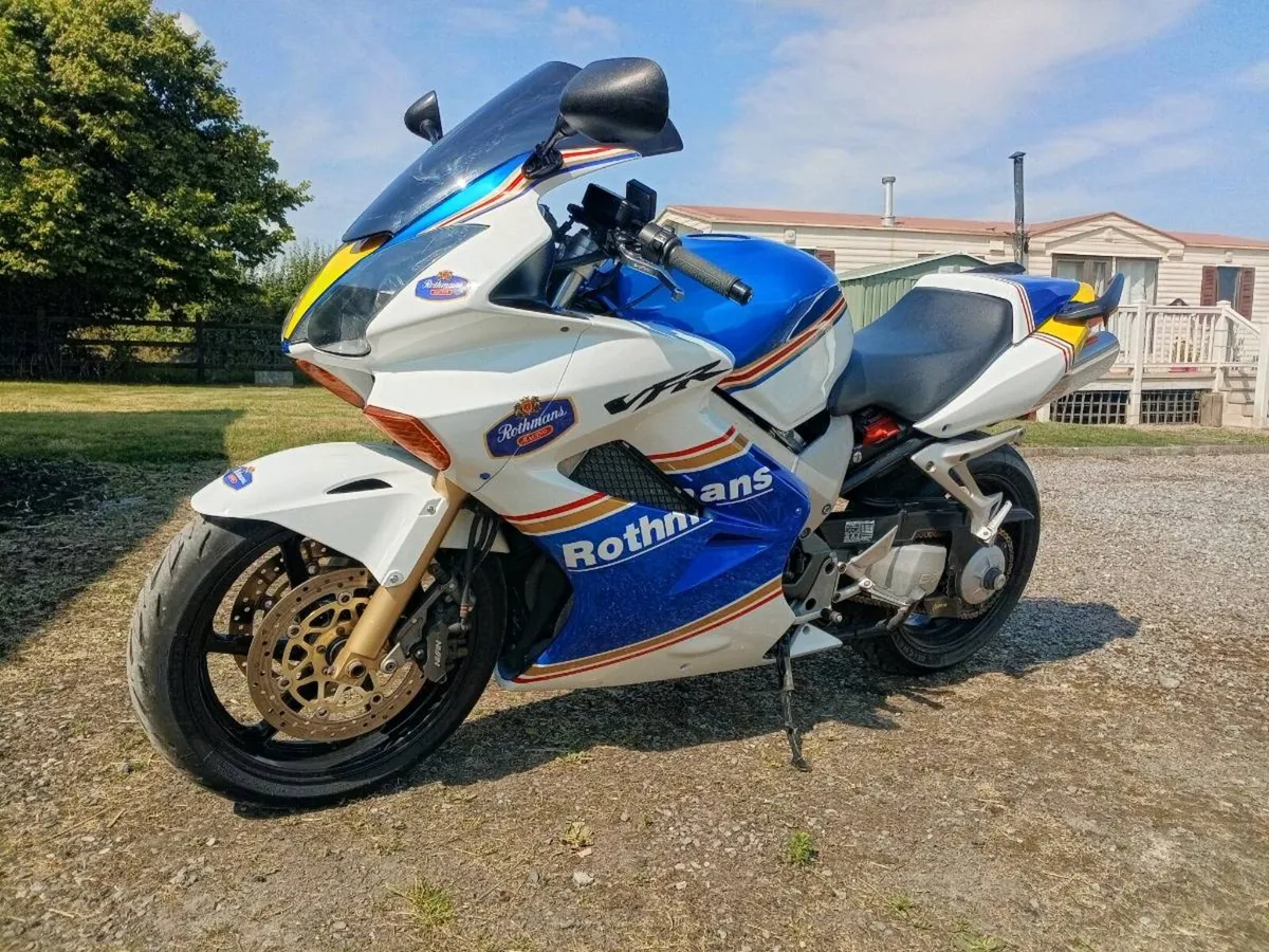 05 vfr 800 rothmans replica. - Image 2