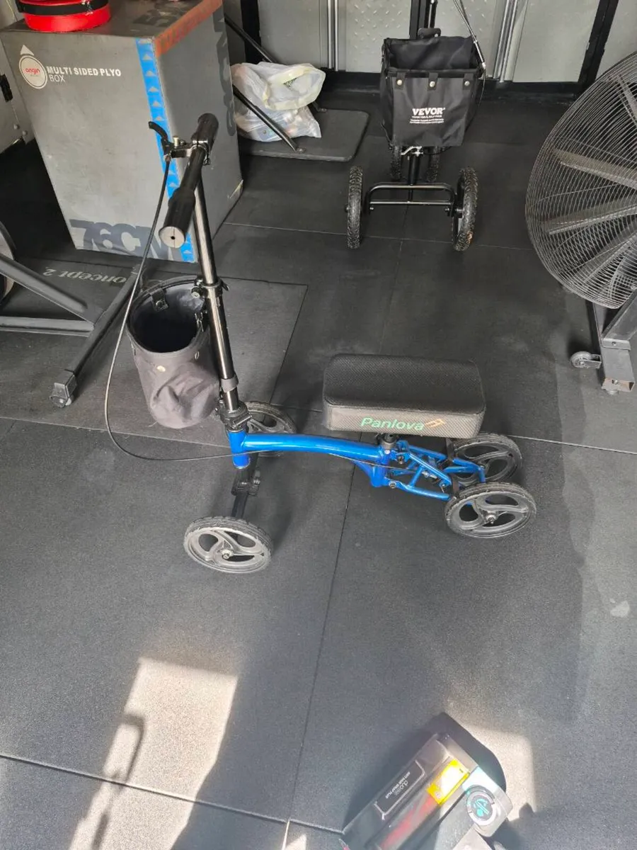 Knee scooter - Image 2