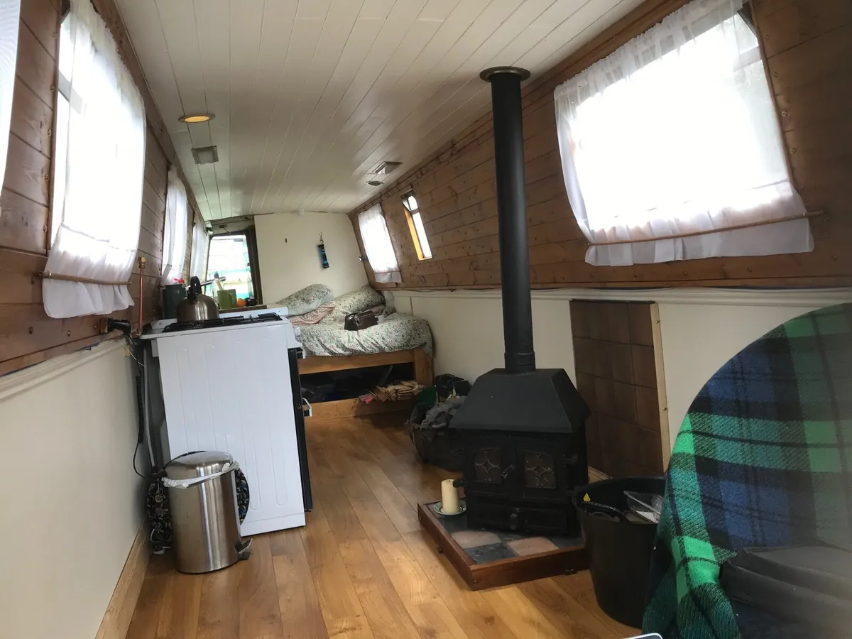 64 feet narrowboat - Image 3