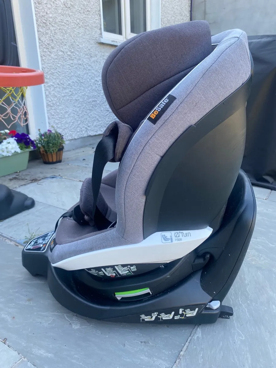 BeSafe iZi Turn i-Size car seat - Image 1