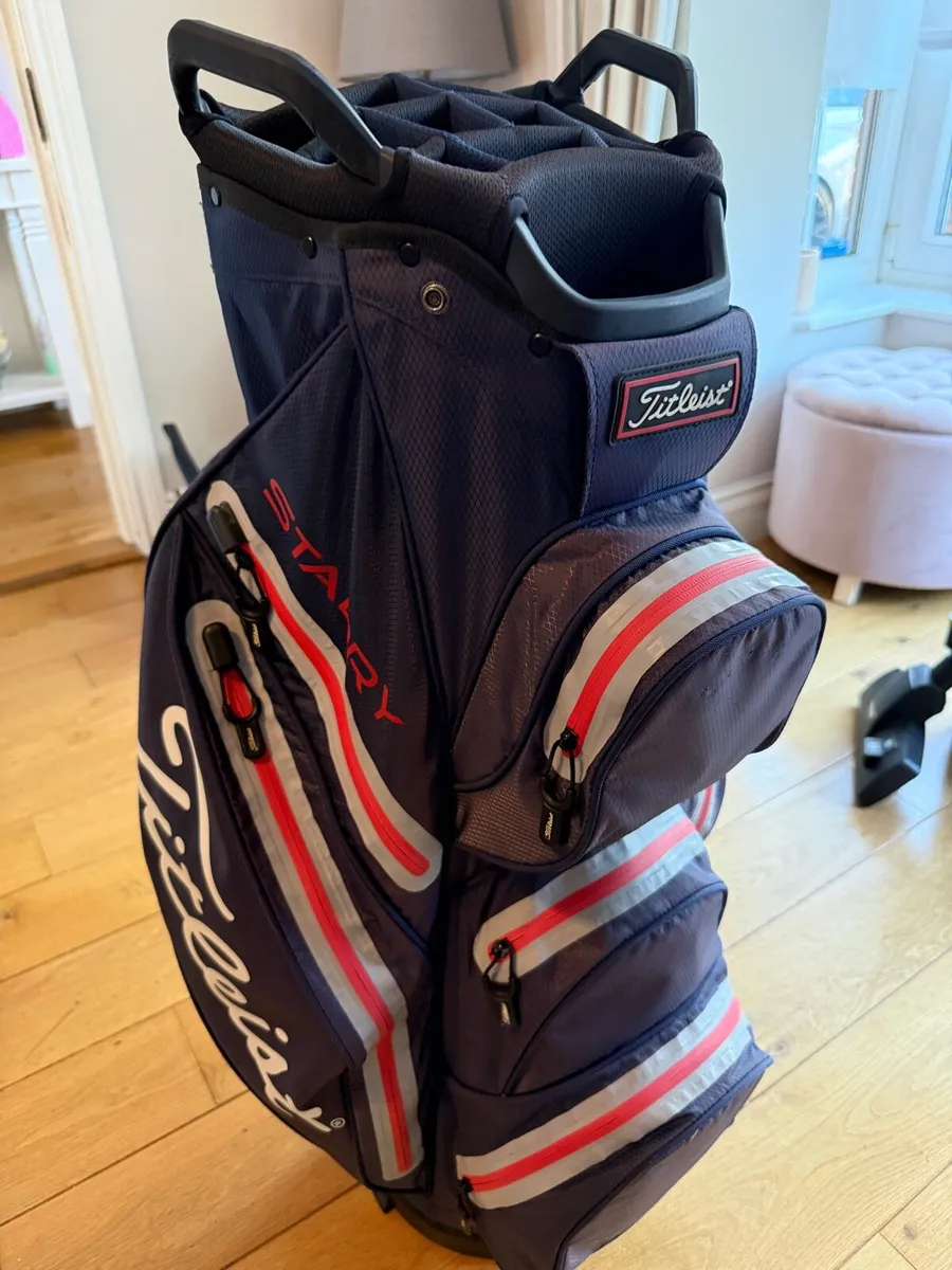 Titliest StaDry cart bag - Image 1