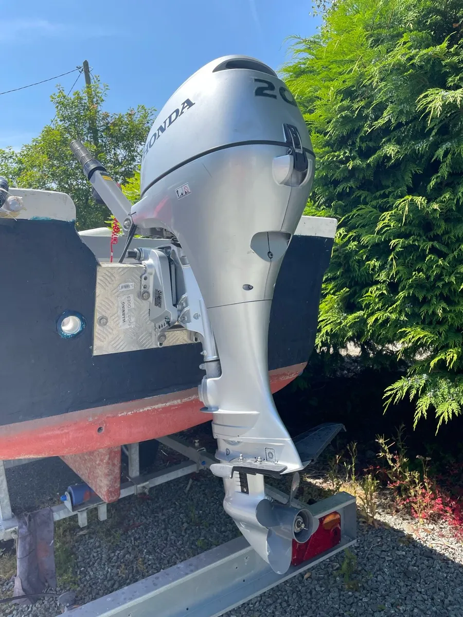 Honda 20hp outboard 4stroke LS electric start - Image 4