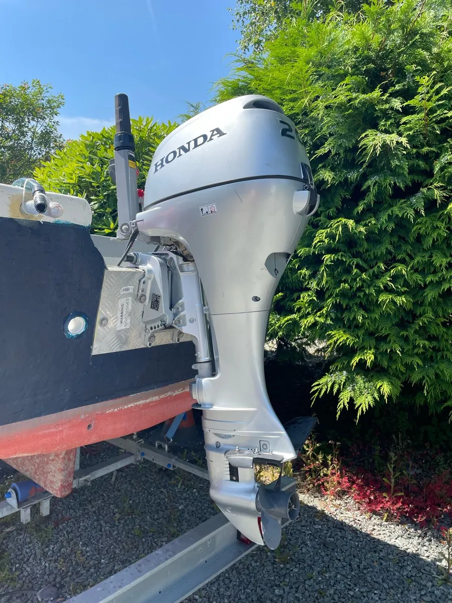 Honda 20hp outboard 4stroke LS electric start - Image 1