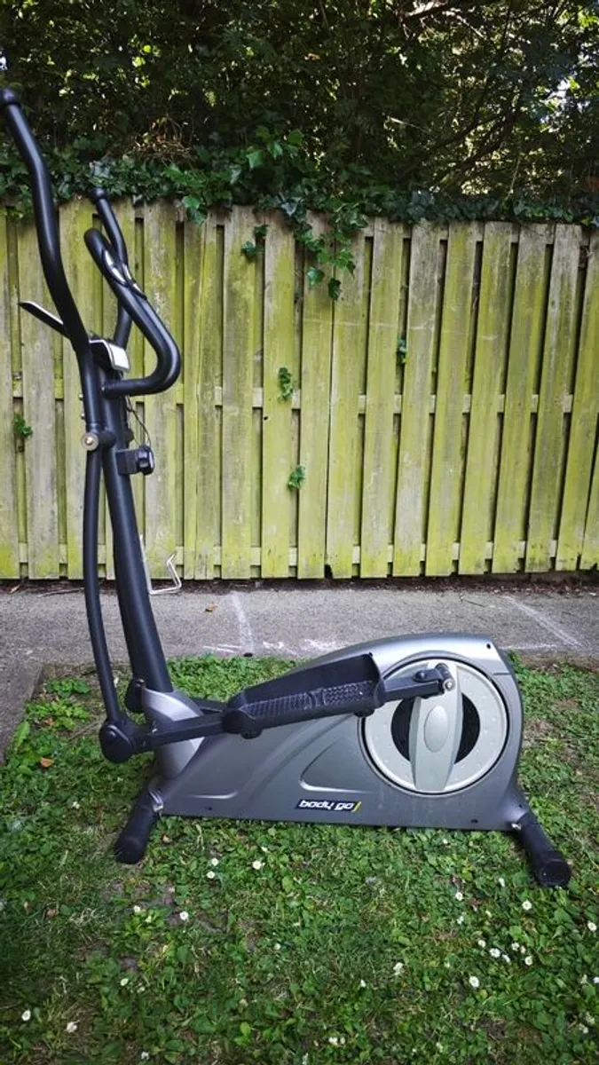 Body Go Elliptical Cross Trainer Very Good Condition - Image 4