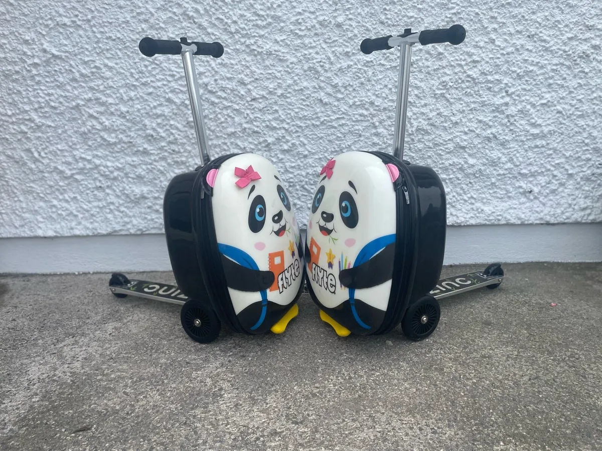 FLYTE SCOOTER KIDS SUITCASES X2 - Image 1