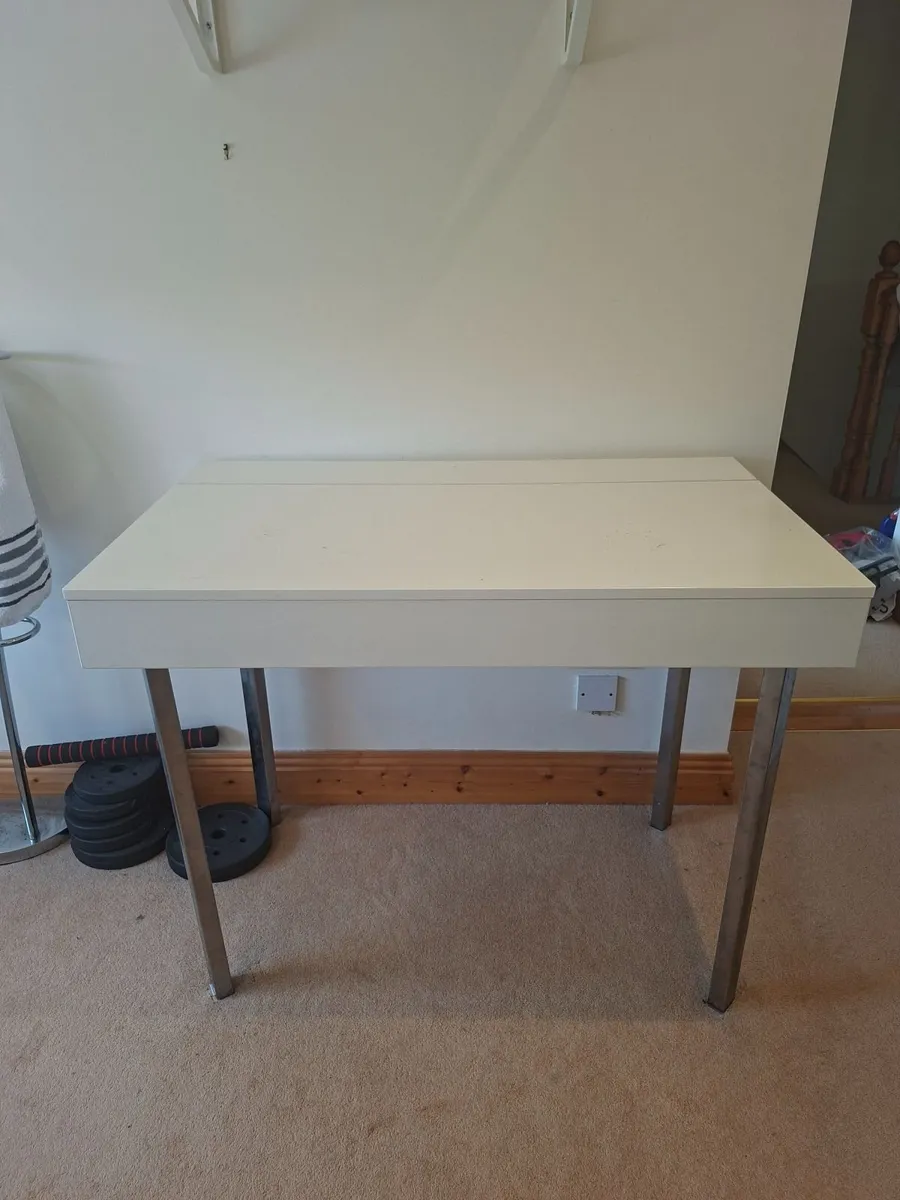 Desk, chair & shelf - Image 2