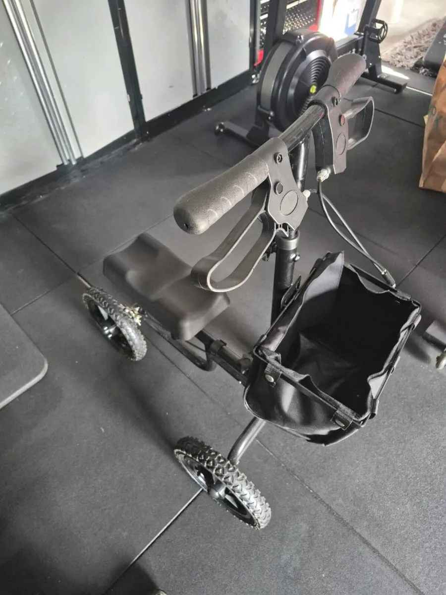 All terain knee scooter - Image 1