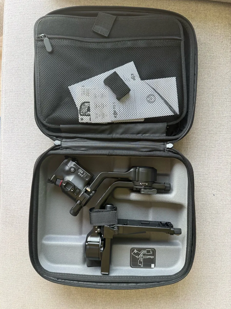 DJI RS5 Combo - Image 4