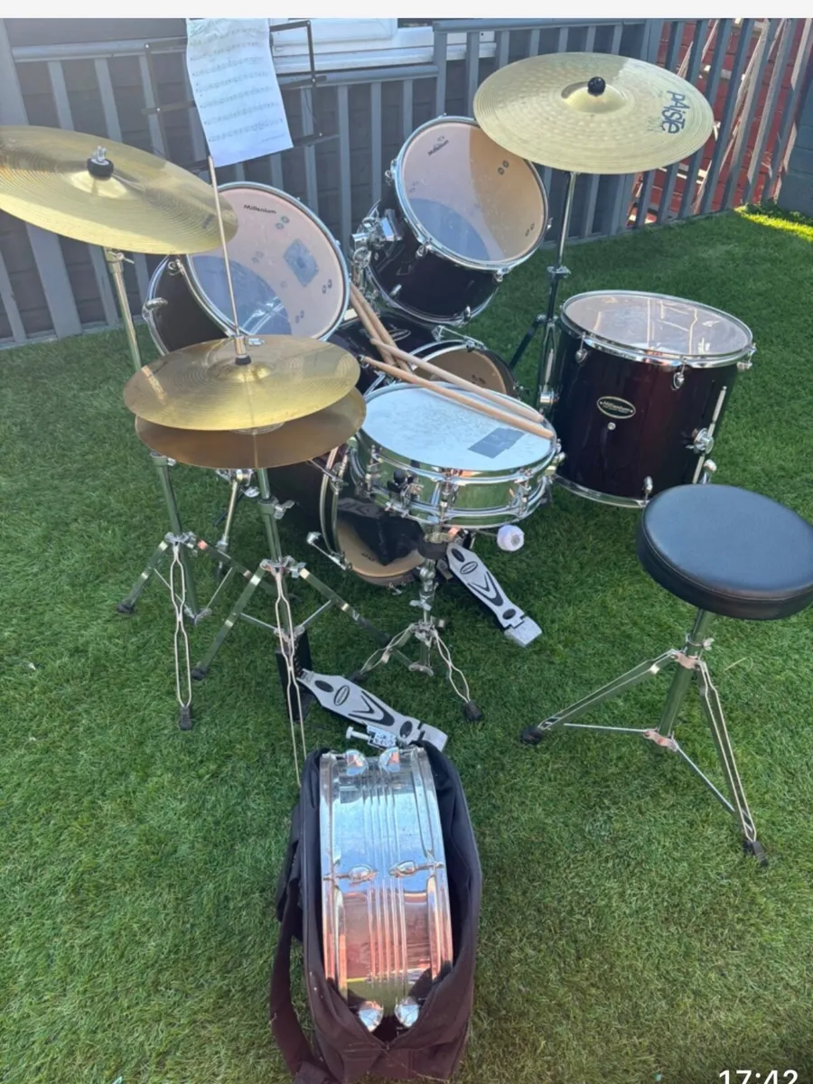 Drum kit - Image 4
