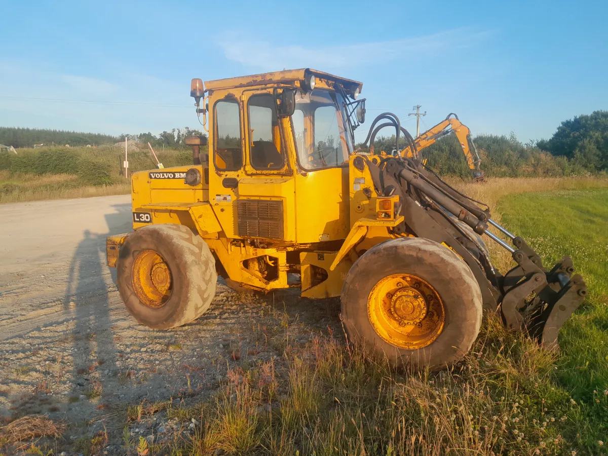 Volvo L30 Used (18181) - Image 2