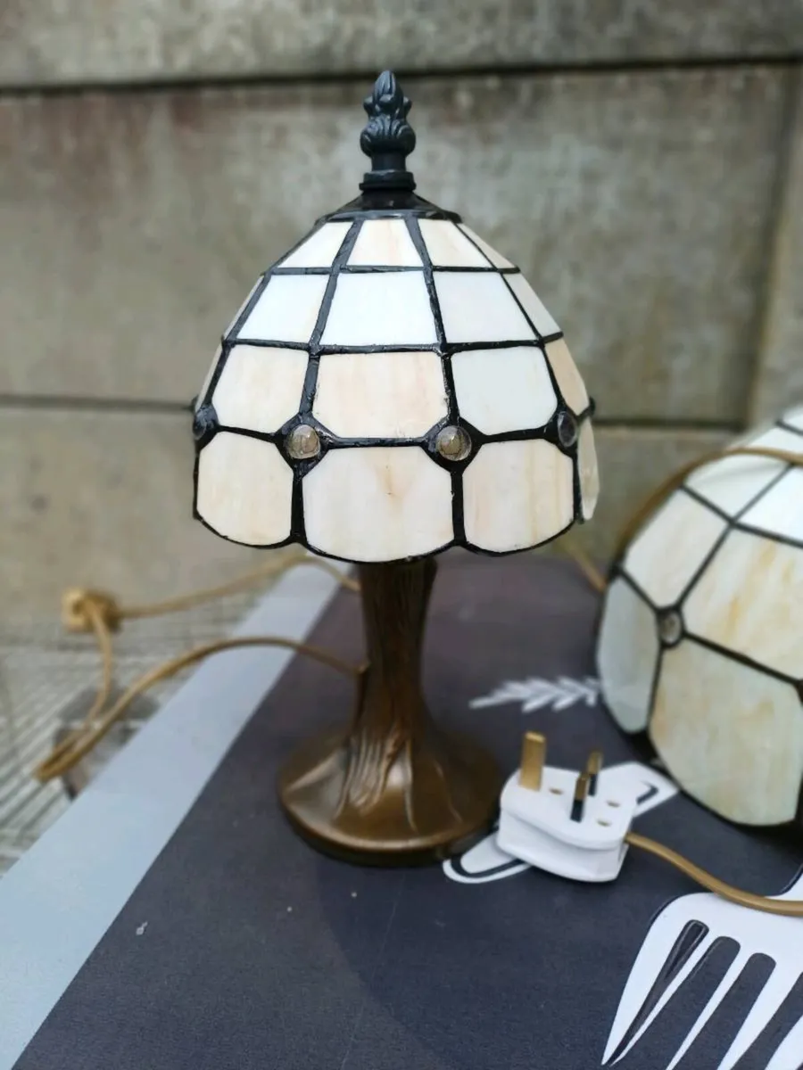 Vintage Tiffany Lamp & Ceiling Shade Set - Image 2