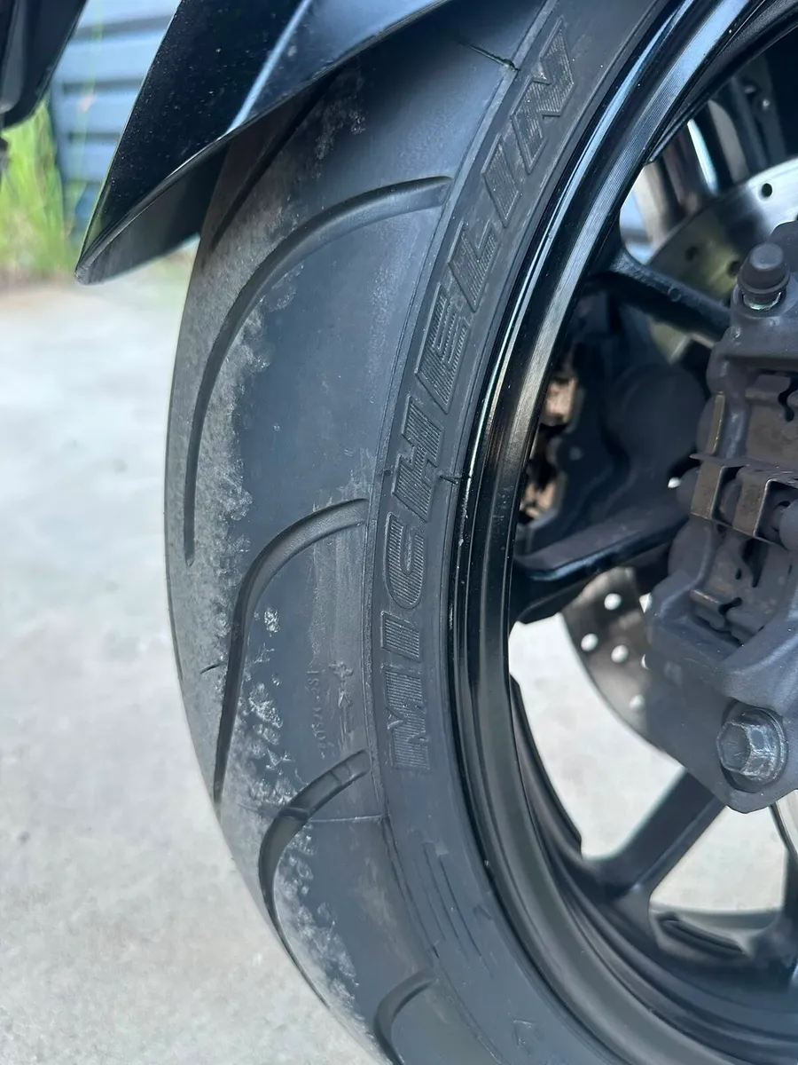 Yamaha mt09 - Image 4