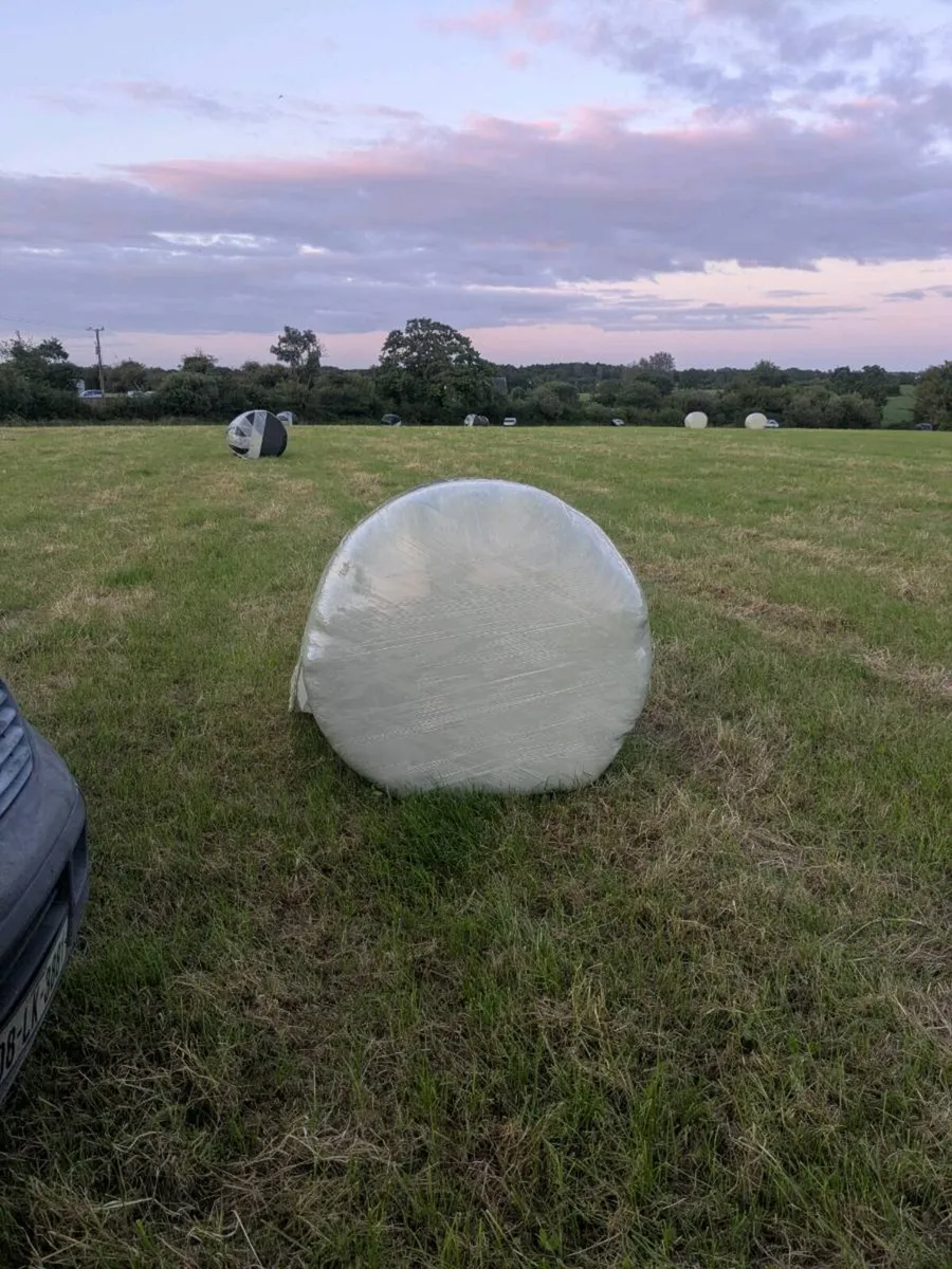 Hay bale - Image 2