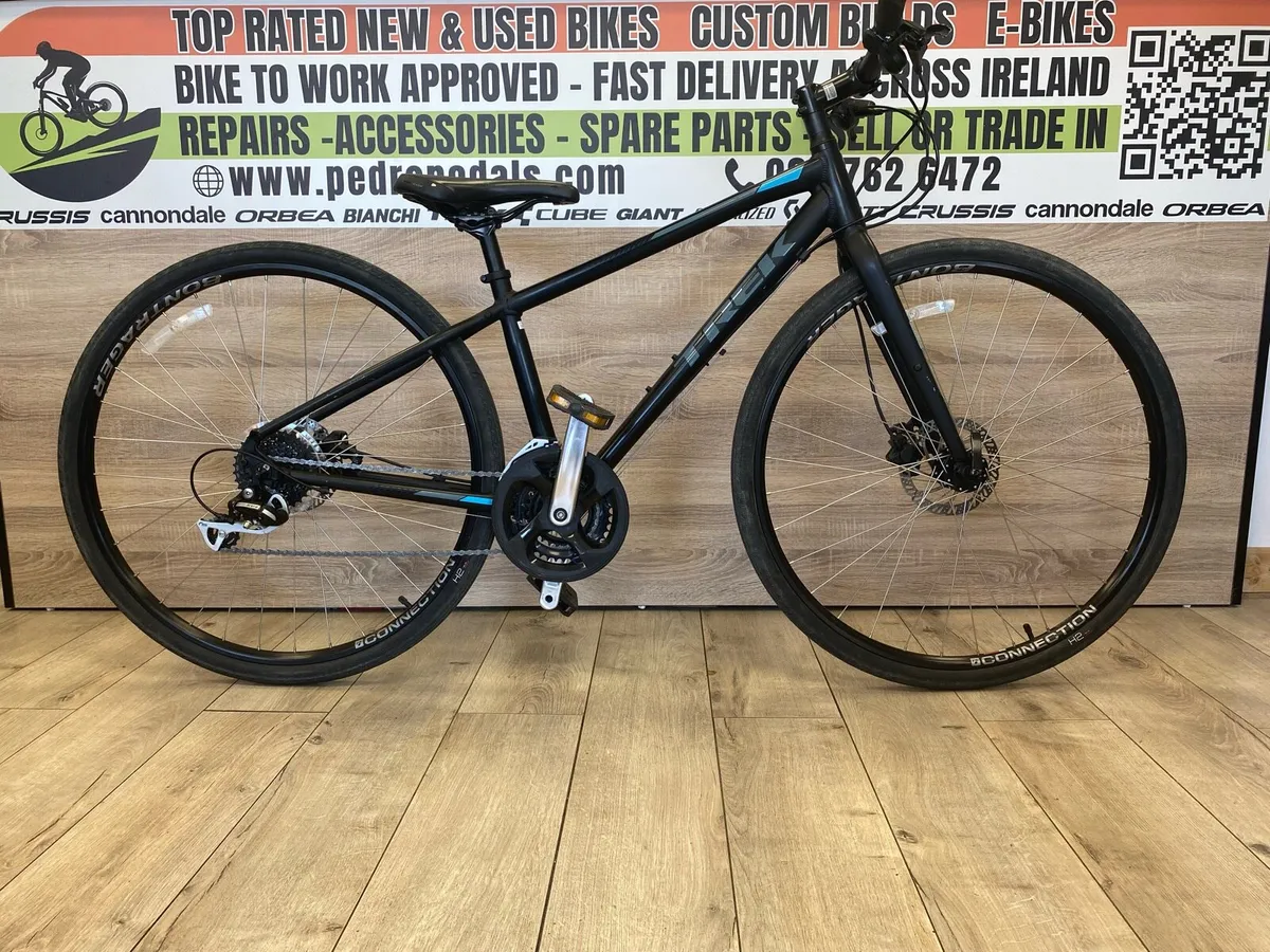 Trek FX2  (excellent condition) - Image 1