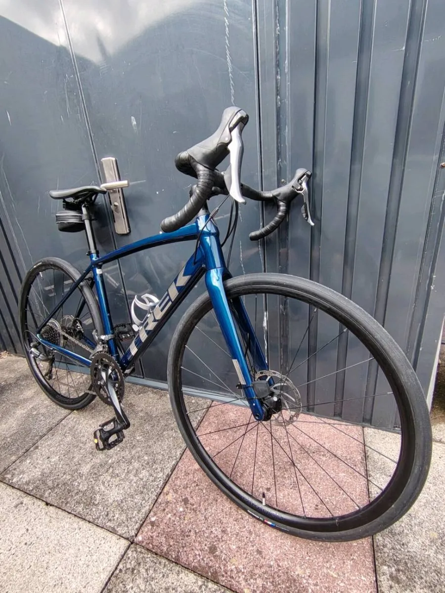 Trek Domane 2 - Image 2