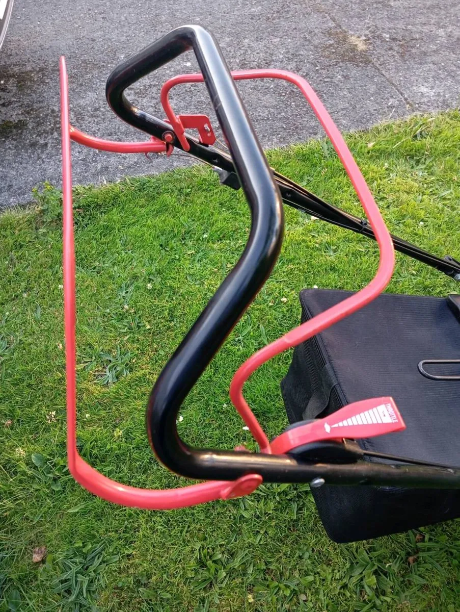 Morrison self-drive lawnmower - Image 4