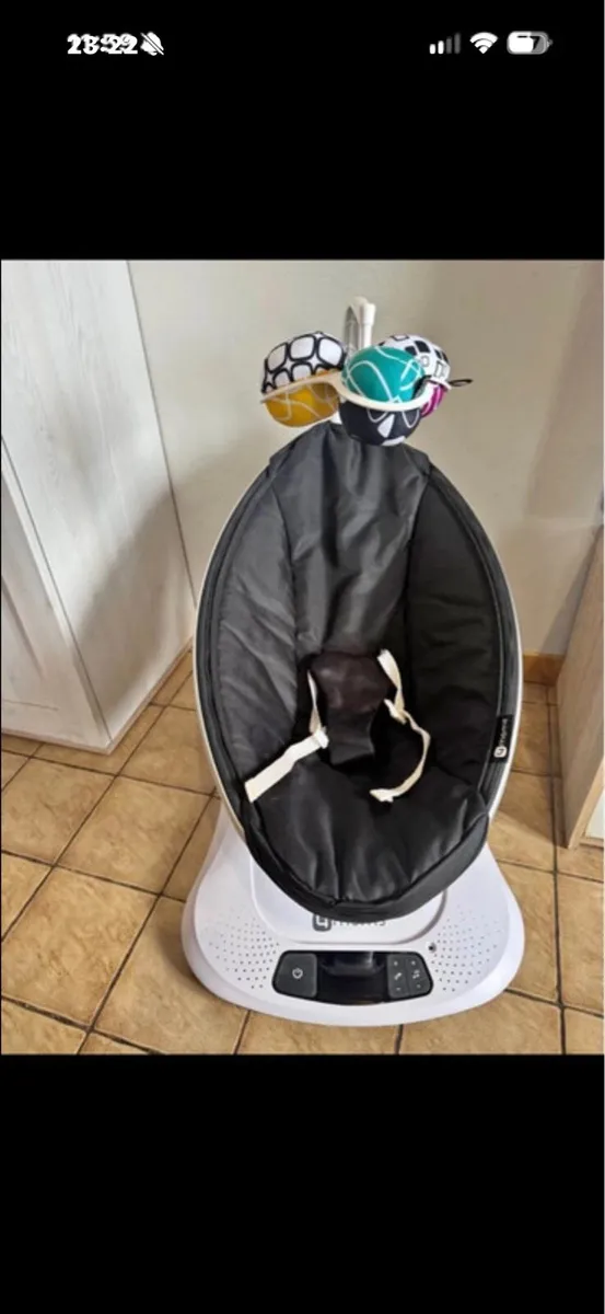 4 Moms Mamaroo - Image 1