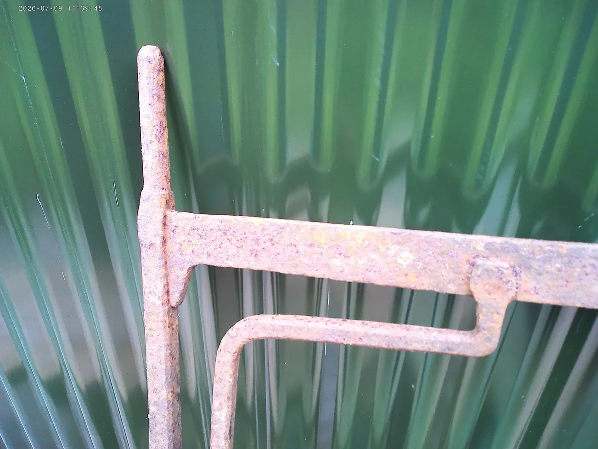 Fire Crane - Image 3
