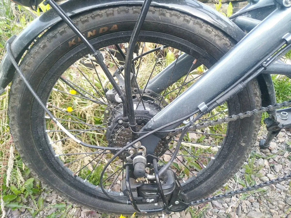Folding E-bike - Image 3