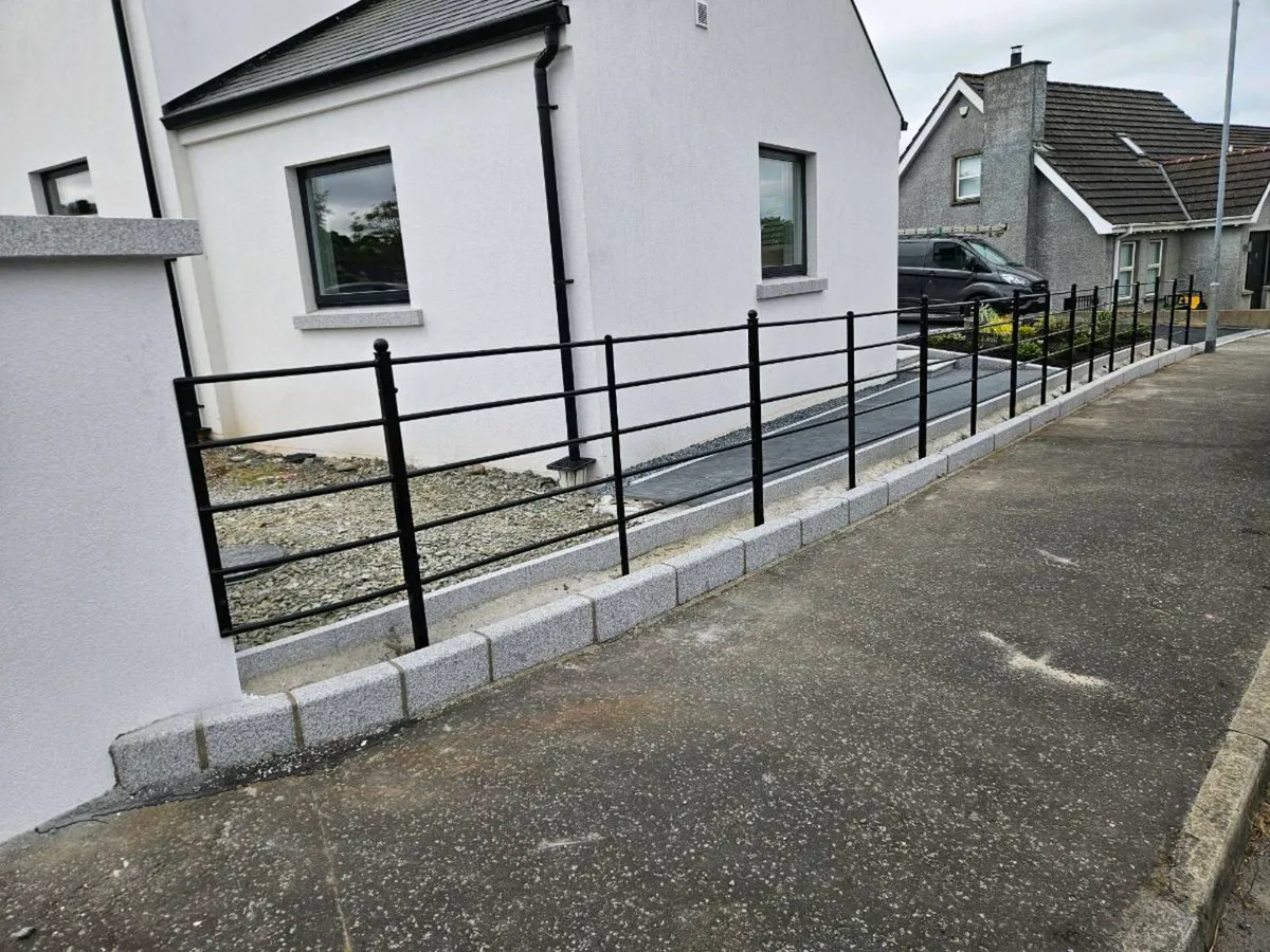 Estate fencing - Image 2