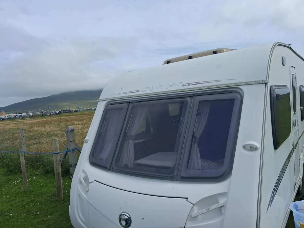 Caravan - Image 3
