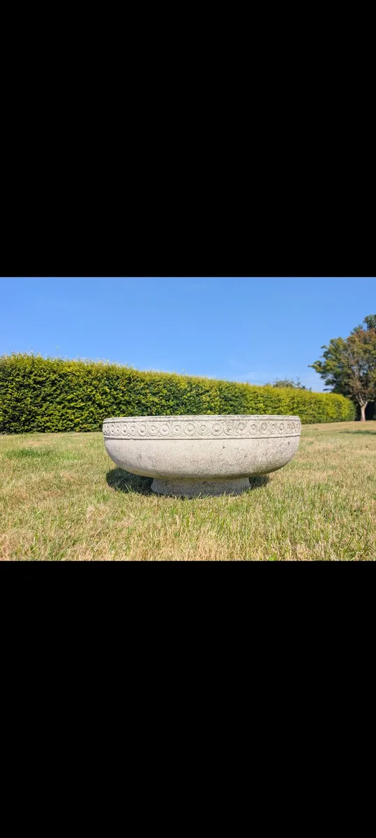 Flower planters - Image 3