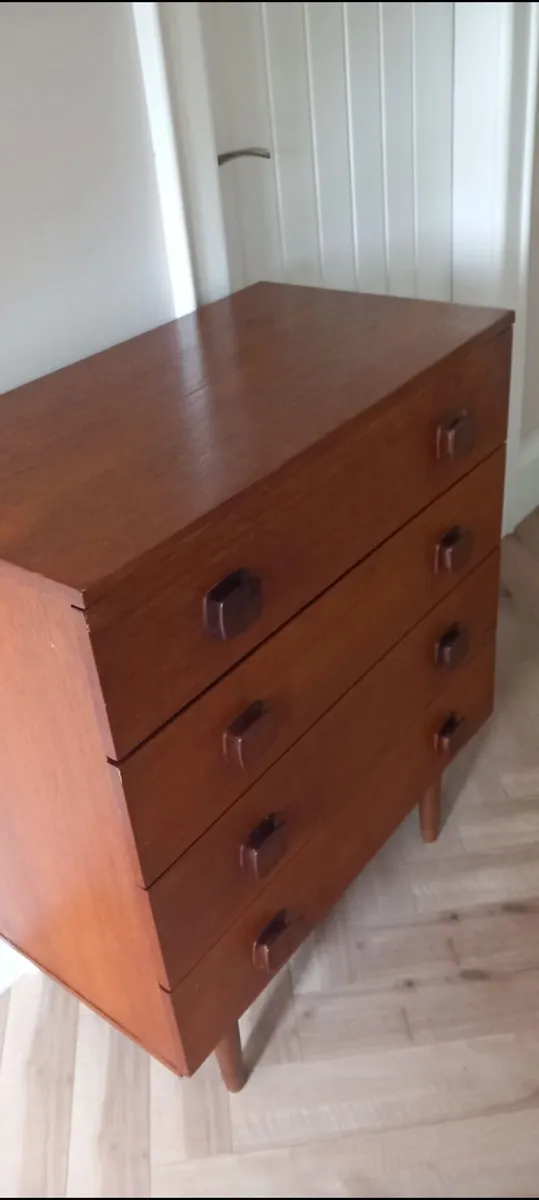 Mid century Danish teak chest of drawers 1960s - Image 2