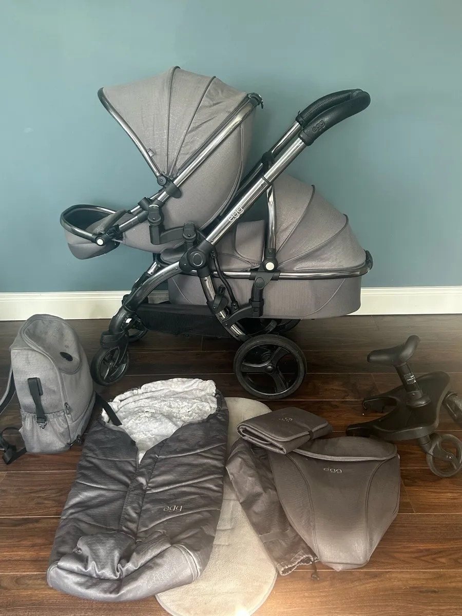Egg 2 pram - Image 1