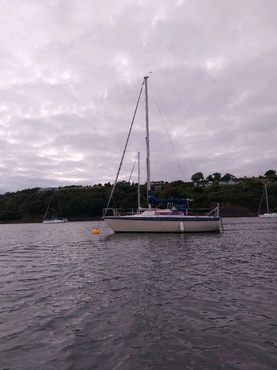 Sail boat - Image 1