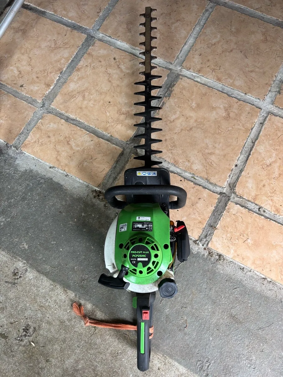 Hedge Trimmer - Image 3
