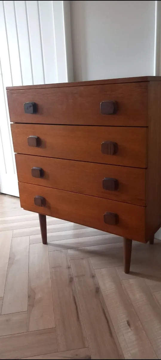 Mid century Danish teak chest of drawers 1960s - Image 4