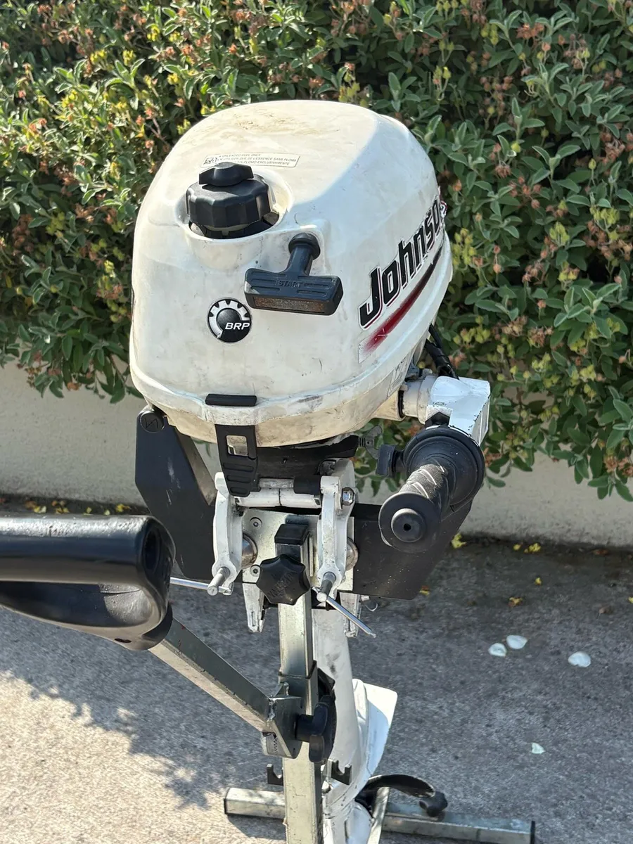Johnson 2.5hp outboard - Image 4