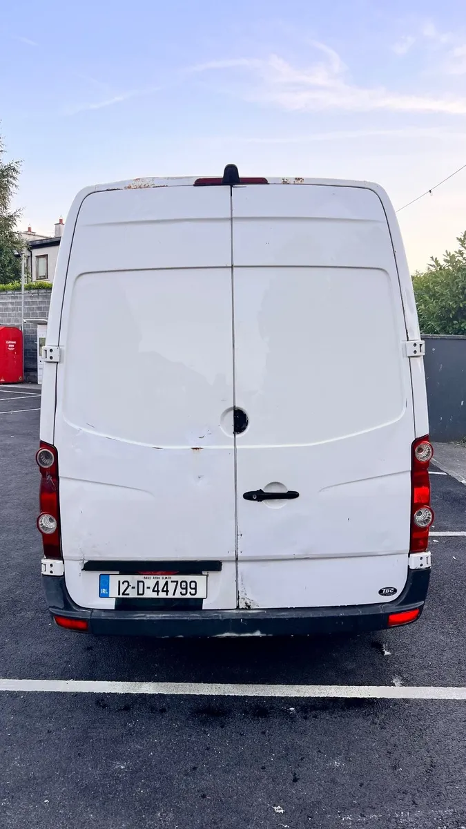Volkswagen Crafter Van 2012 (overheating) - Image 2